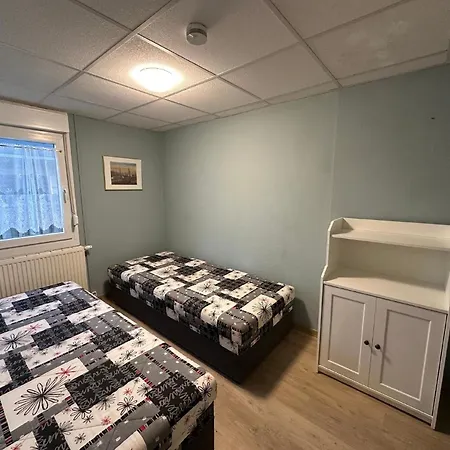 Fuer 4 Personen Ca 50 M In Loissin, Norddeutschland Mecklenburg-vorpommern